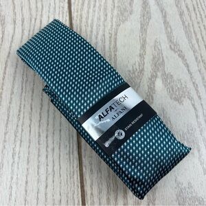638 Alfani AlfaTech Stain Resistant Men's Tie Bolton Mini 310 Hunter Green $55